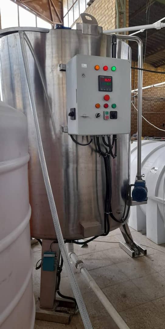 طراحی و ساخت انواع میکسرهای تک جدار و سه جدار